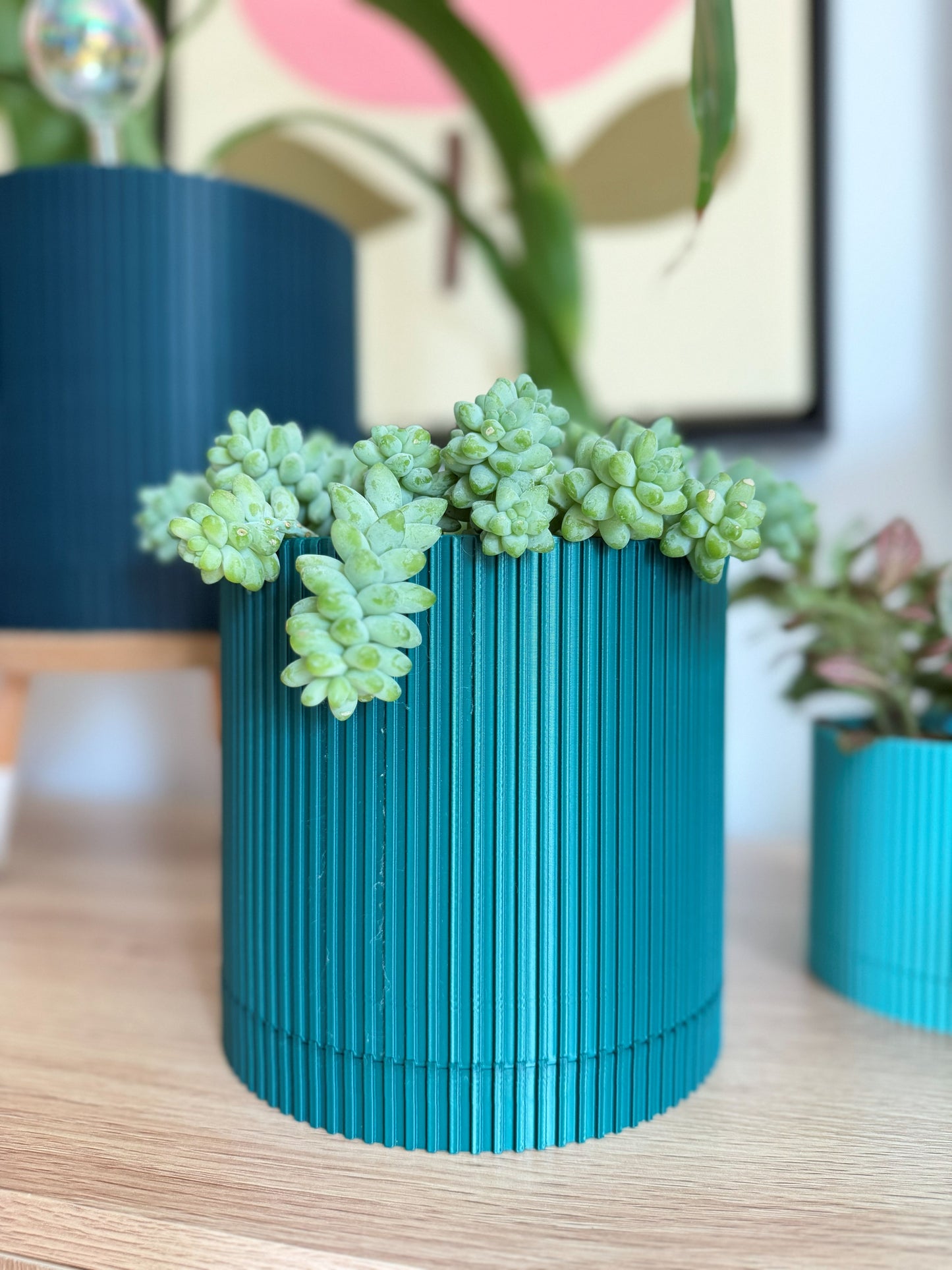 MODERN RIBBED SMALL PLANTER with TRAY - M0004 - 4" wide x 3 1/2" tall