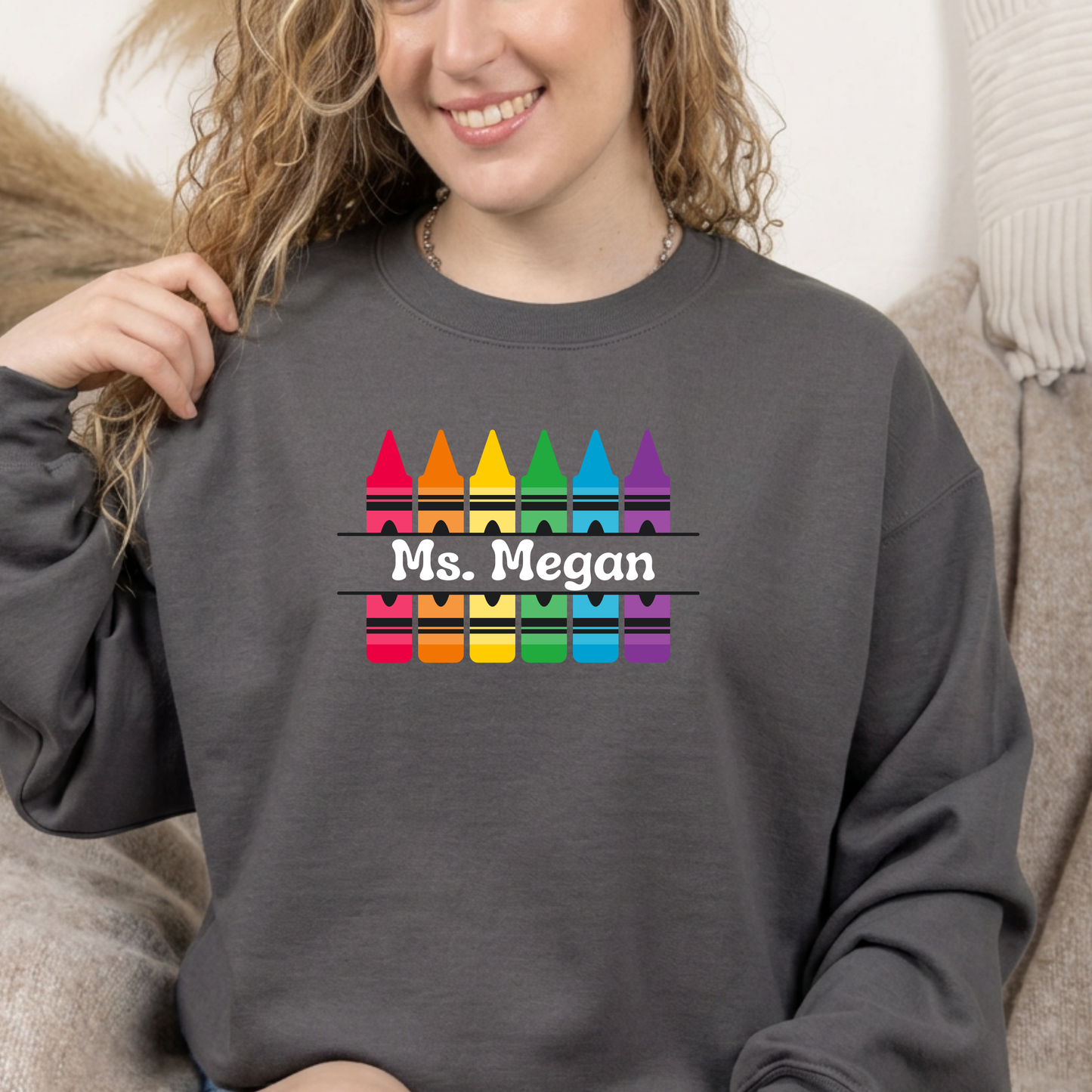 CRAYONS WITH YOUR CUSTOM NAME - Sweatshirt - choose your color & size