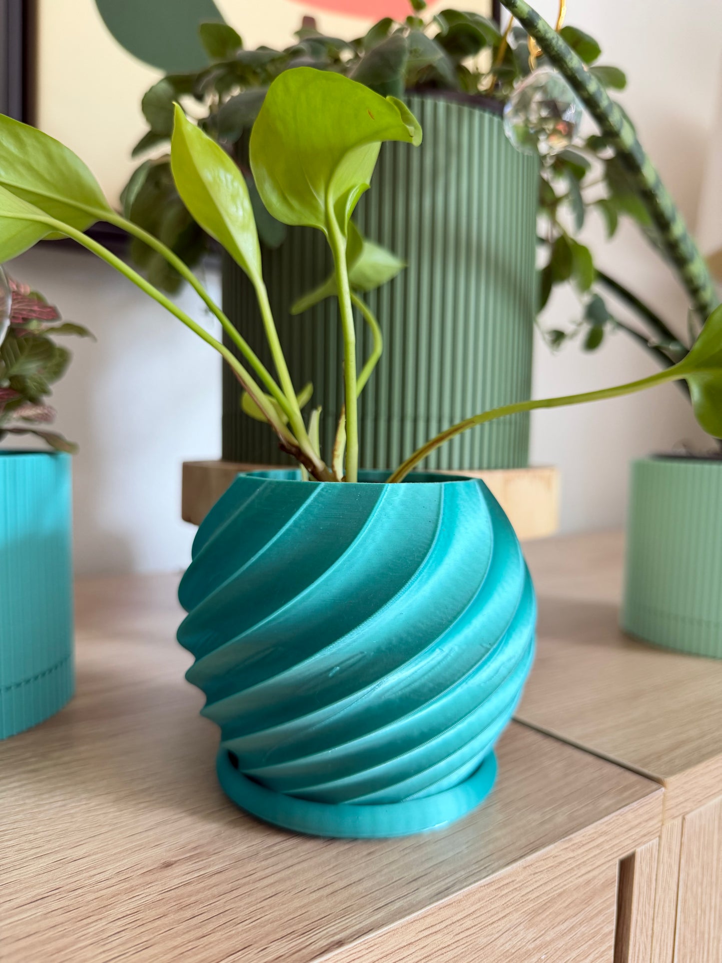 SWIRL PLANTER with TRAY - M0001